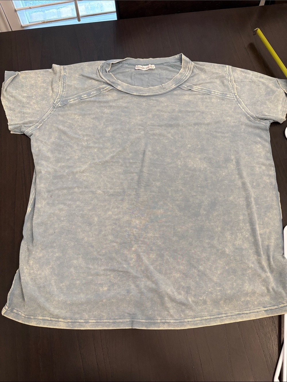 Zenana acid wash bluish green